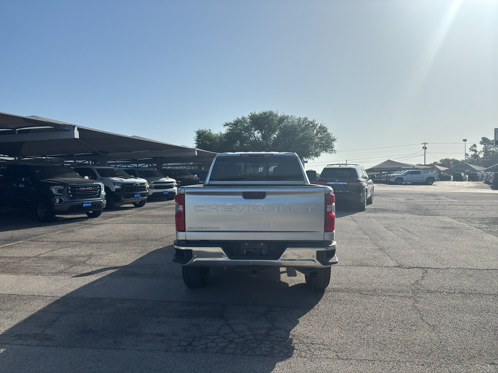 Used 2020 Chevrolet Silverado 2500 LT w/ Texas Edition AWD/4WD image 6