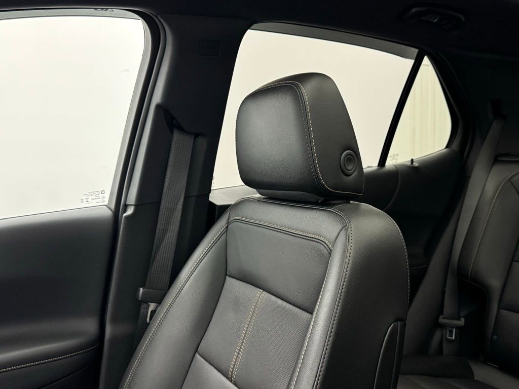 Used 2024 Chevrolet Equinox Premier image 44