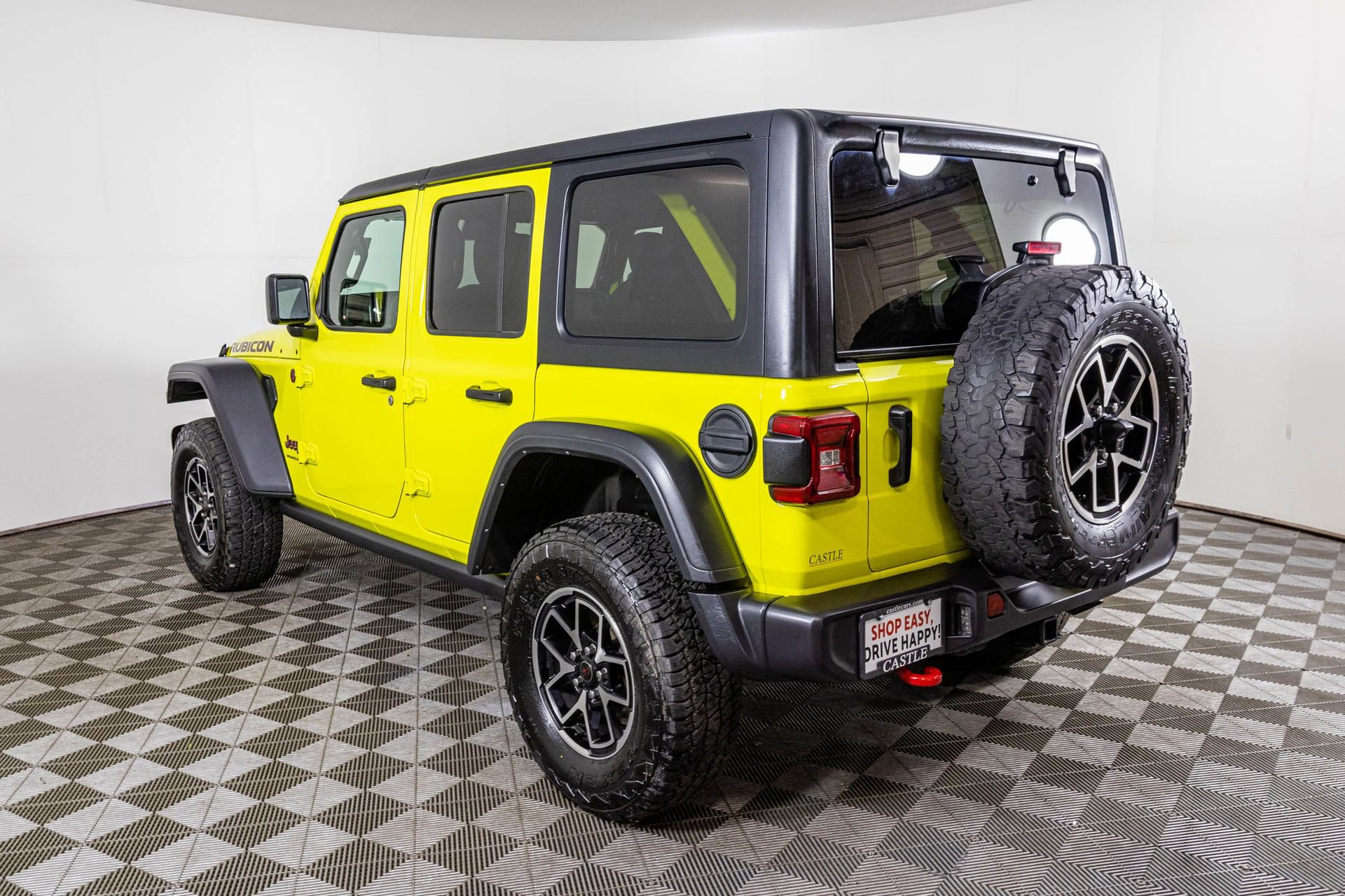 Used 2024 Jeep Wrangler Unlimited Rubicon w/ Convenience Group image 13