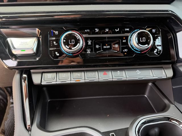 New 2026 GMC Sierra 2500 AT4 w/ AT4 Premium Plus Package AWD/4WD image 14