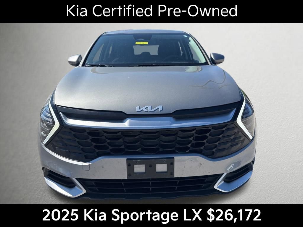 Certified 2025 Kia Sportage LX AWD/4WD image 9