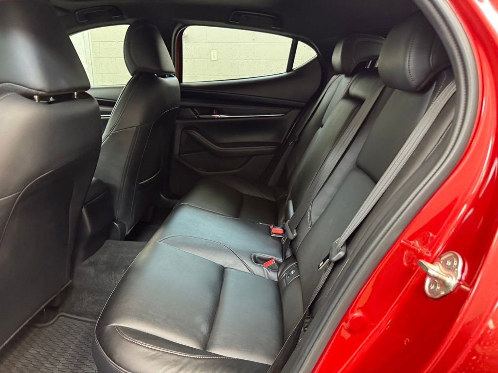 Used 2021 MAZDA MAZDA3 AWD 2.5 Turbo Hatchback image 16