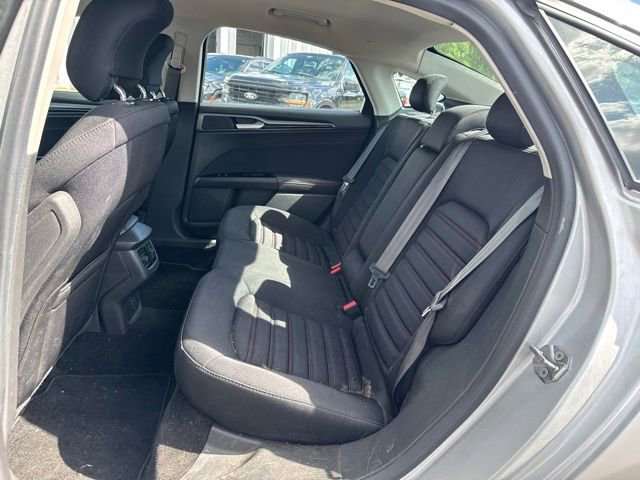 Used 2013 Ford Fusion SE FWD image 13