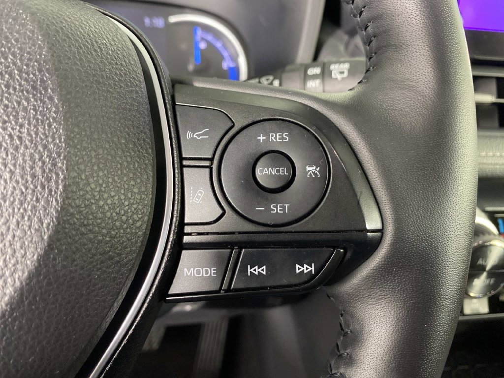 Used 2023 Toyota RAV4 XLE w/ Convenience Package AWD/4WD image 19