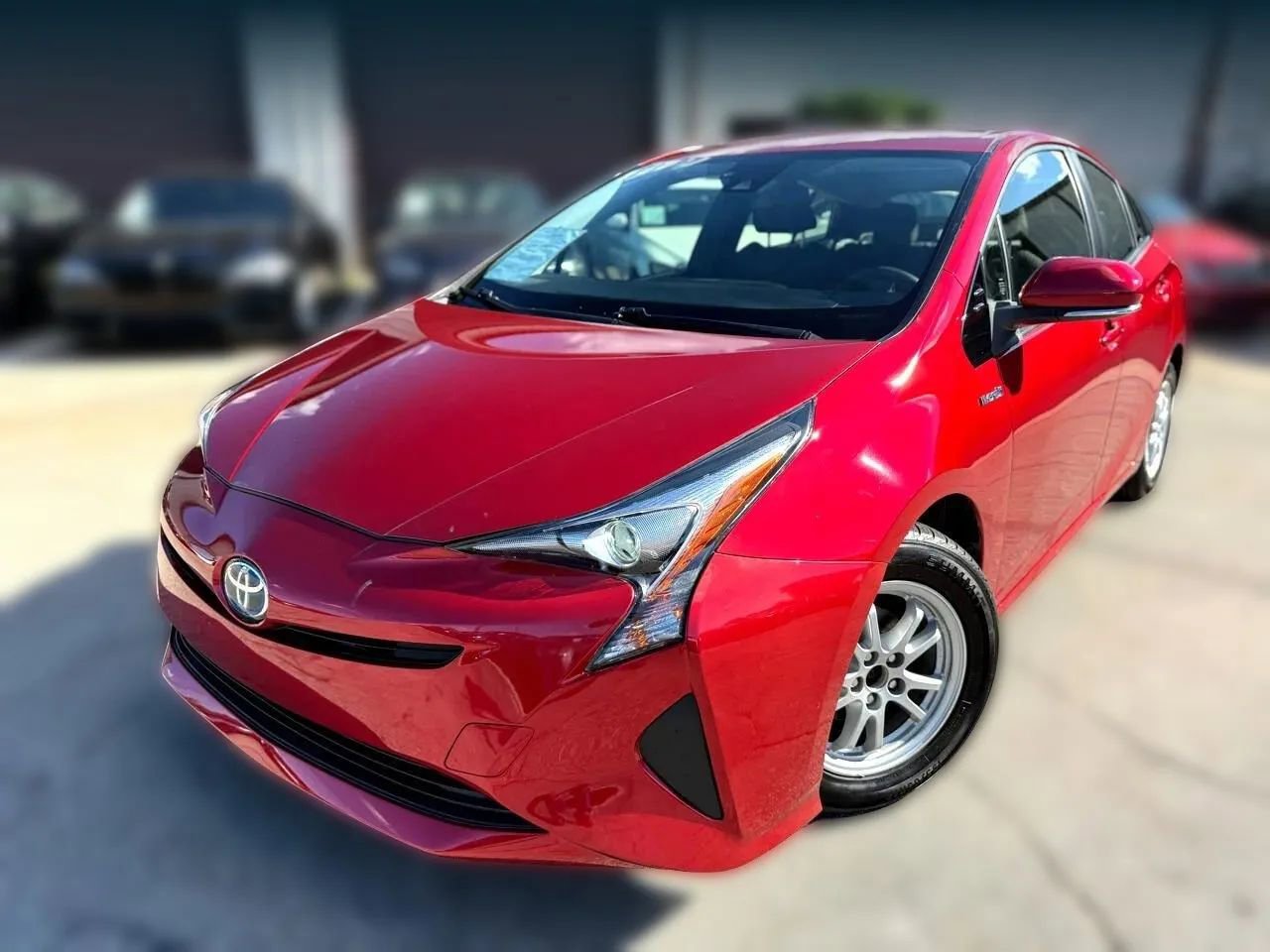 Used 2017 Toyota Prius FWD image 4