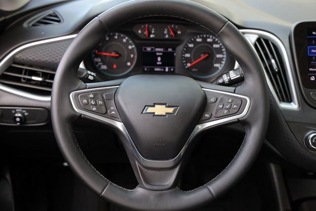 Used 2023 Chevrolet Malibu RS image 14