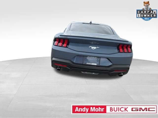 Used 2025 Ford Mustang Premium RWD image 19