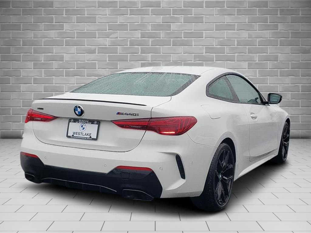 Used 2026 BMW 440i xDrive Coupe w/ Parking Assistance Package image 5