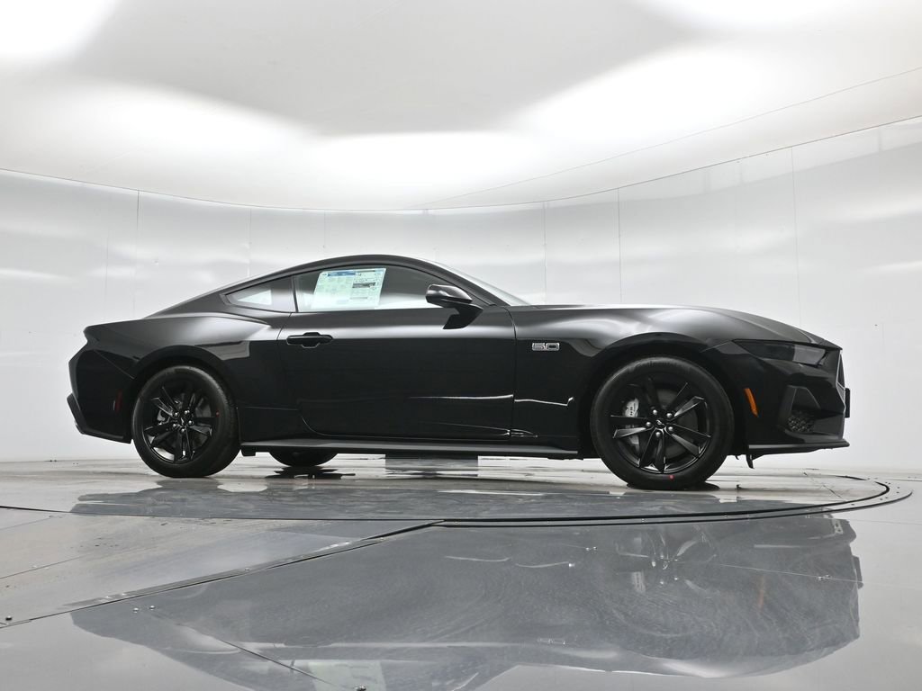 New 2026 Ford Mustang GT image 3