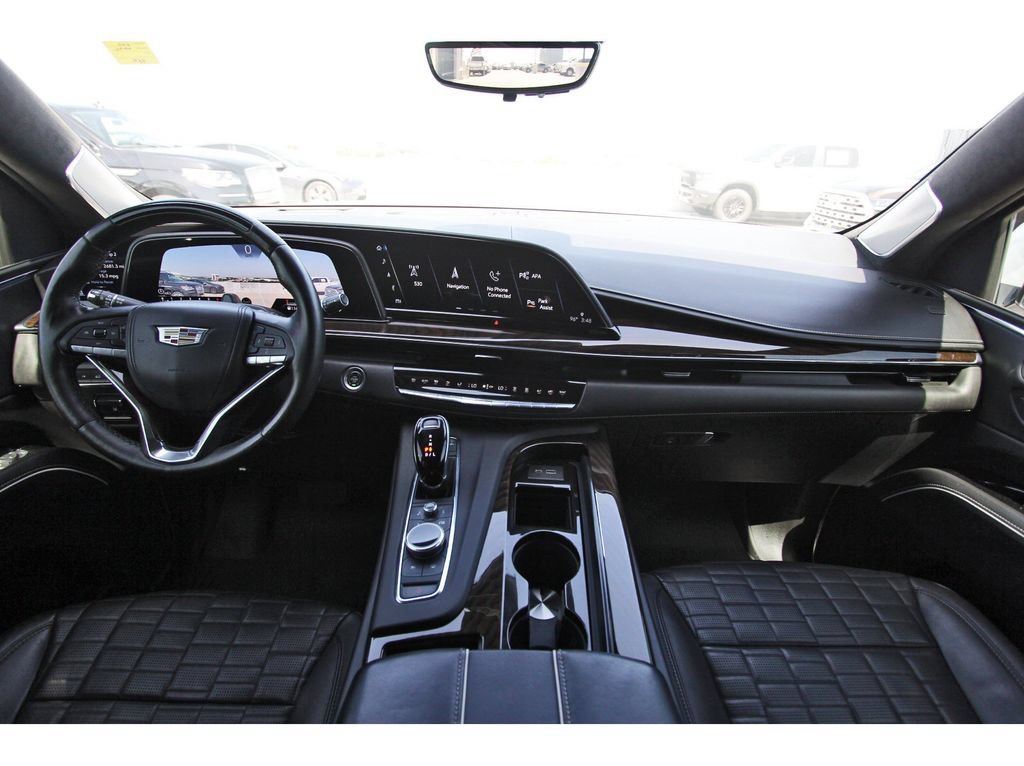 Used 2021 Cadillac Escalade Premium Luxury Platinum AWD/4WD image 9