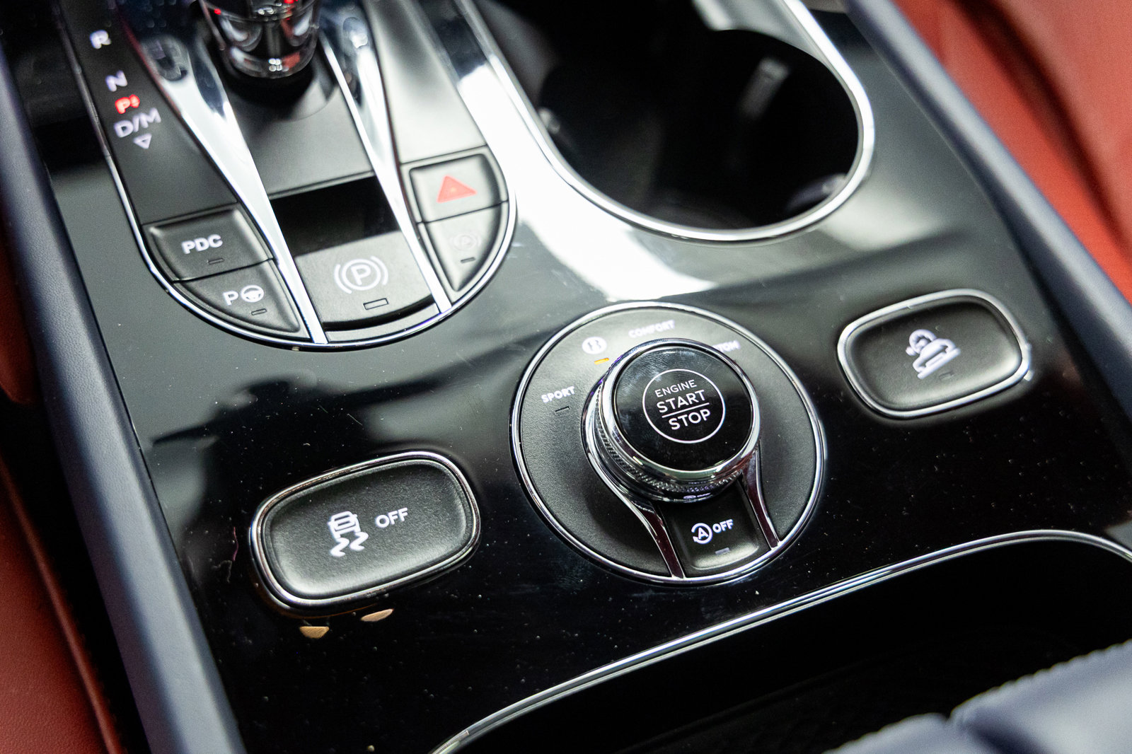 Used 2022 Bentley Bentayga image 35