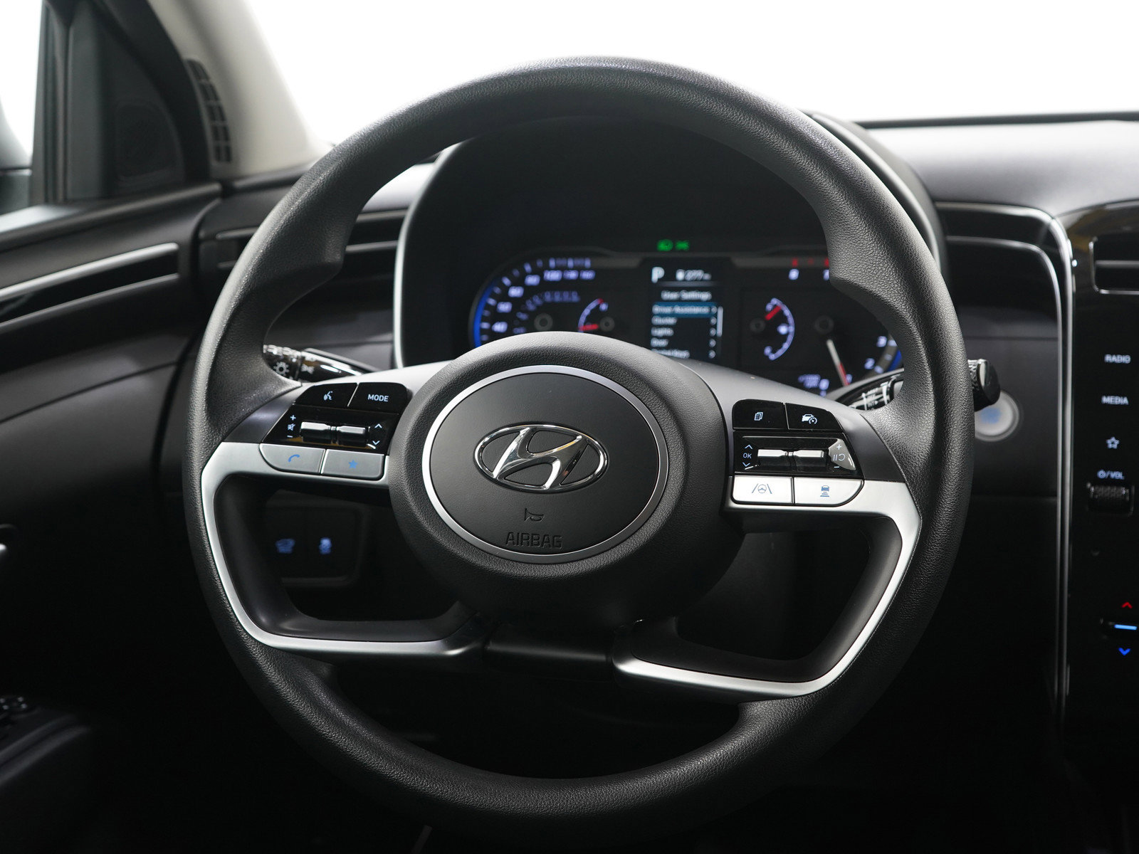 Used 2024 Hyundai Tucson SEL image 14