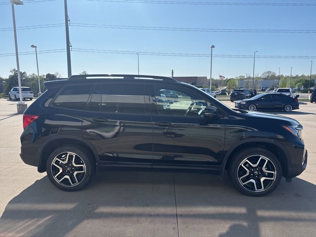 Used 2023 Honda Passport Elite image 4