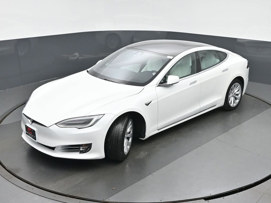 Used 2020 Tesla Model S Long Range image 31