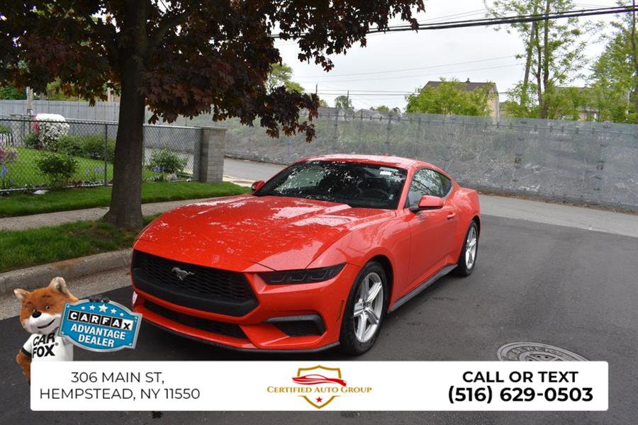 Used 2026 Ford Mustang Premium RWD image 3