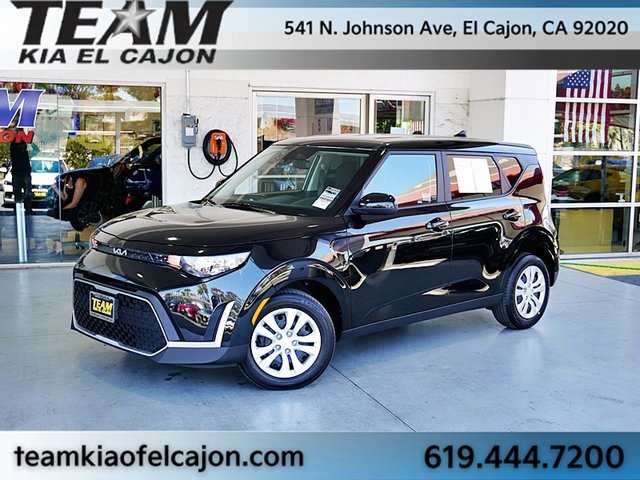 Used 2025 Kia Soul LX image 1