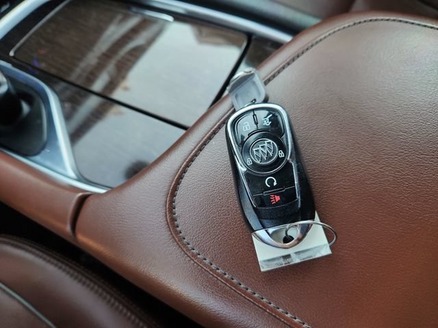 Used 2019 Buick Enclave Avenir w/ Avenir Technology Package AWD/4WD image 51