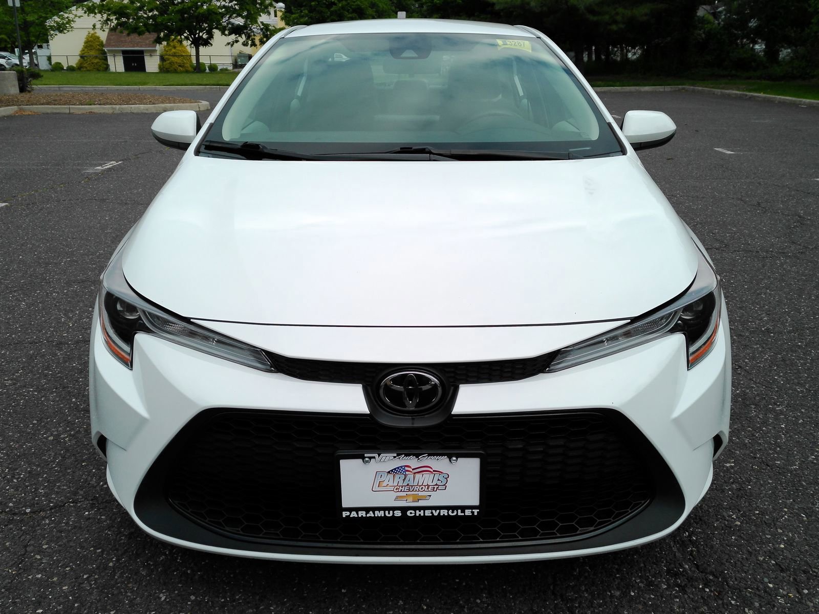 Used 2021 Toyota Corolla L FWD image 3