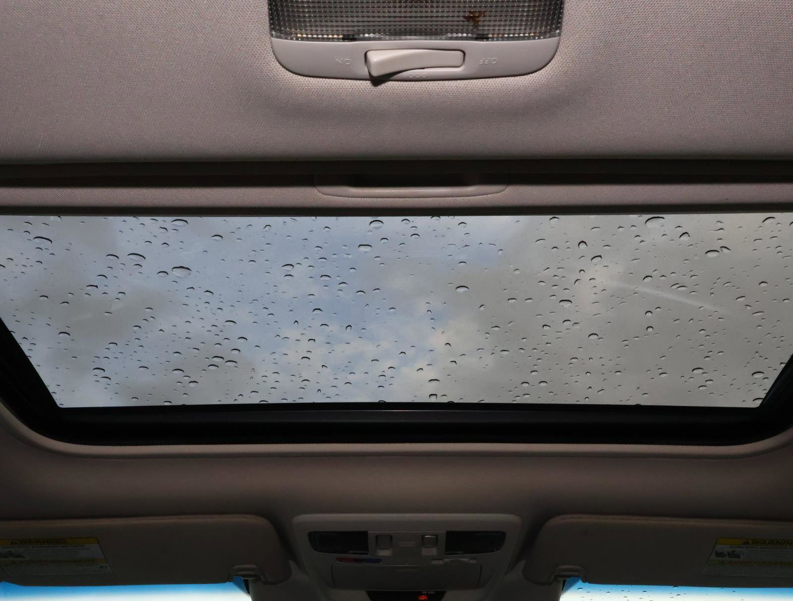 Used 2017 Subaru Outback 3.6R Limited image 12