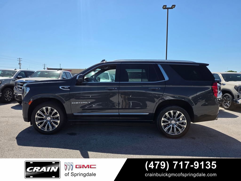 Used 2021 GMC Yukon Denali w/ Denali Premium Package AWD/4WD image 4