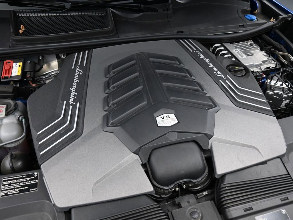 Used 2022 Lamborghini Urus image 37