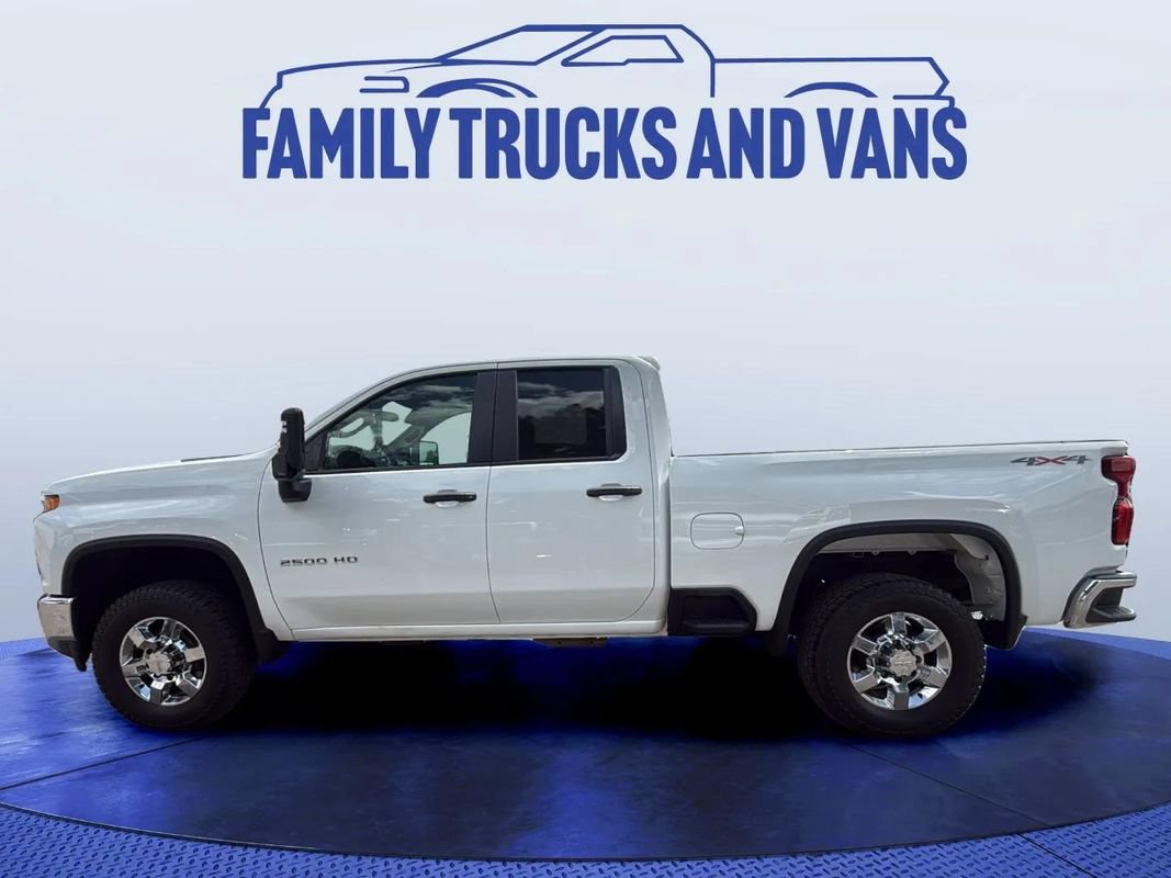 Used 2022 Chevrolet Silverado 2500 W/T w/ WT Fleet Convenience Package AWD/4WD image 2