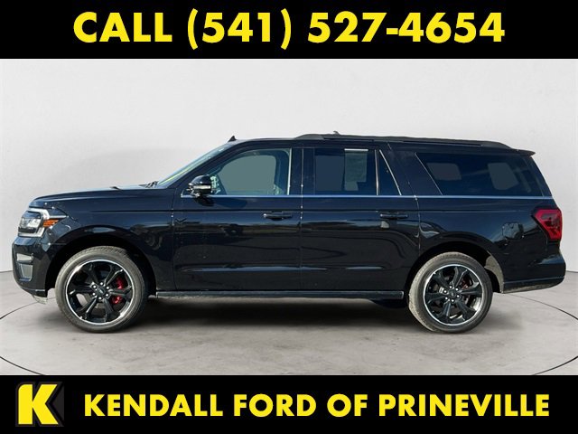 Used 2023 Ford Expedition Max Limited image 2