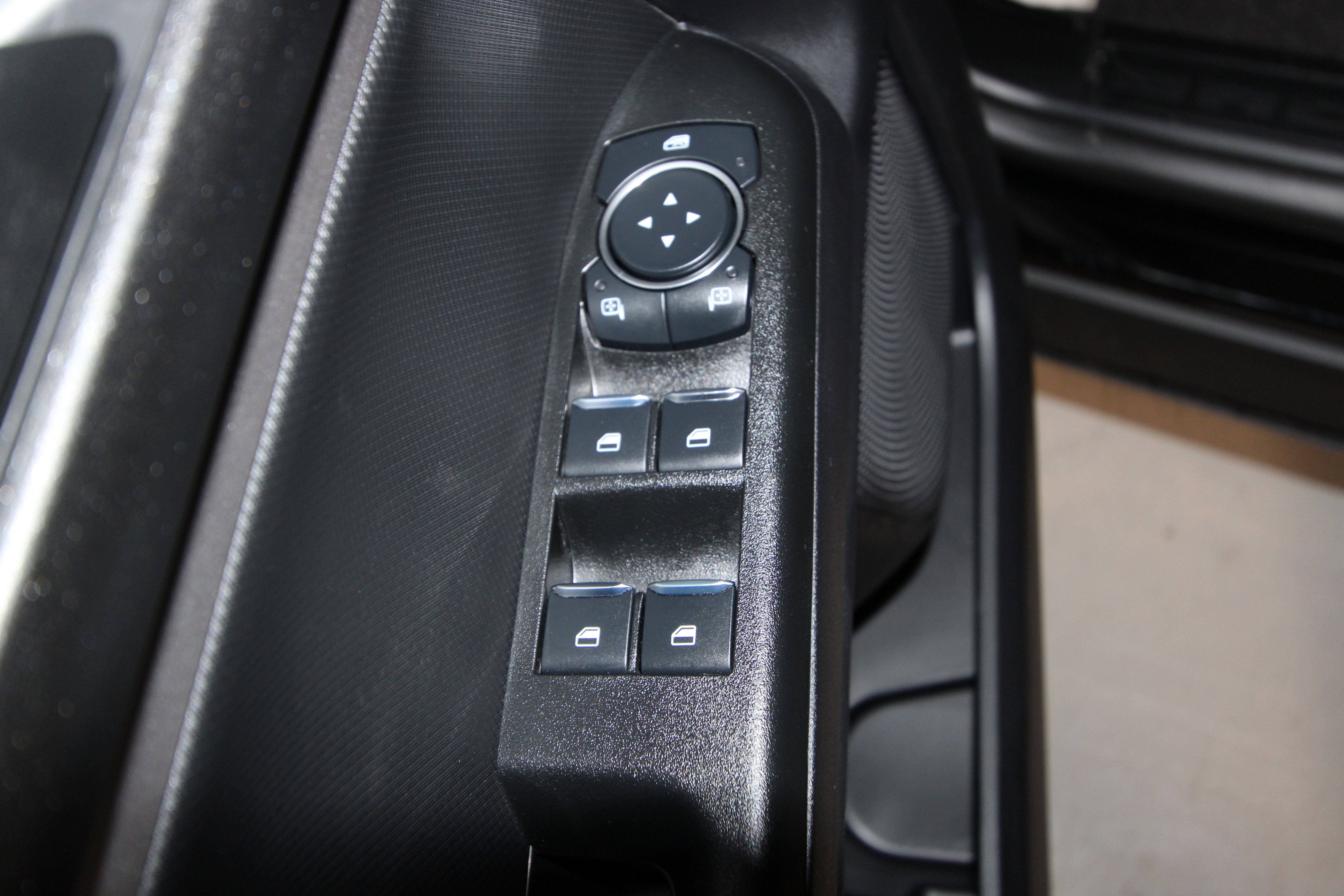 New 2026 Ford Bronco Sport Outer Banks w/ Outer Banks Tech Package+ AWD/4WD image 5