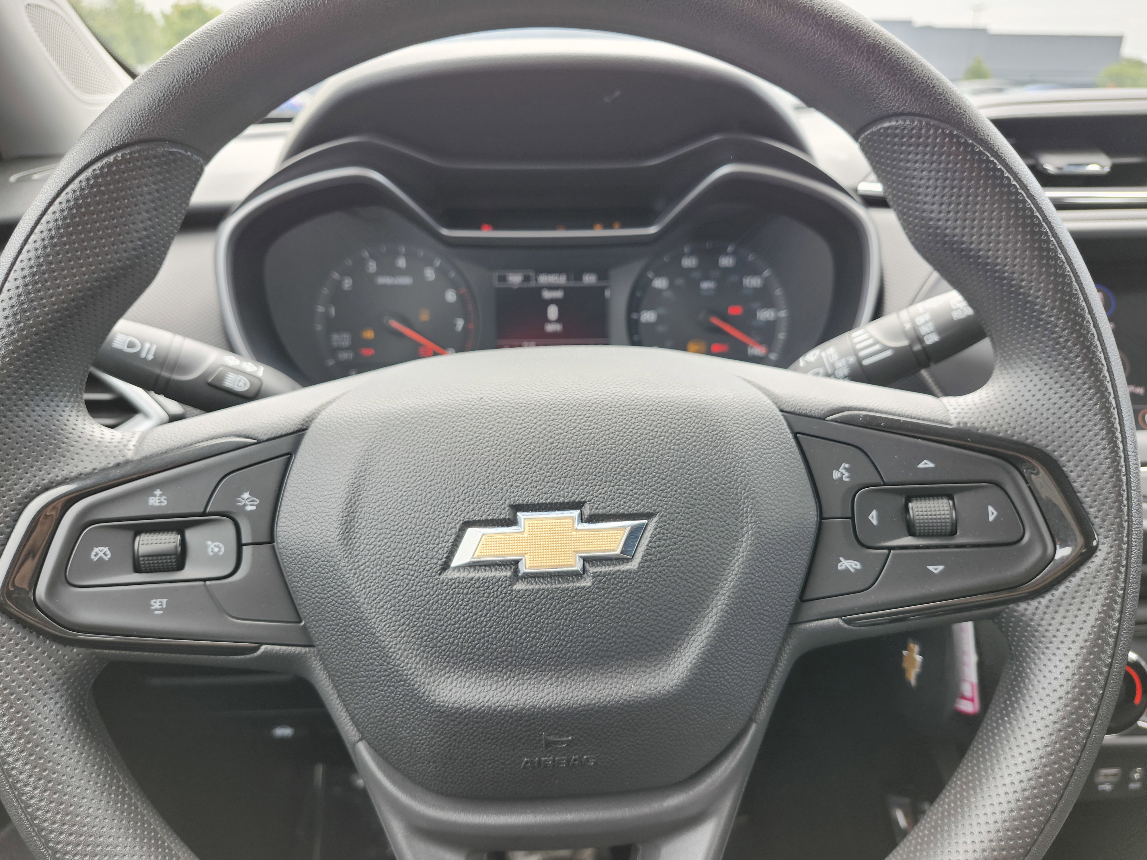 Used 2023 Chevrolet TrailBlazer LS AWD/4WD image 25
