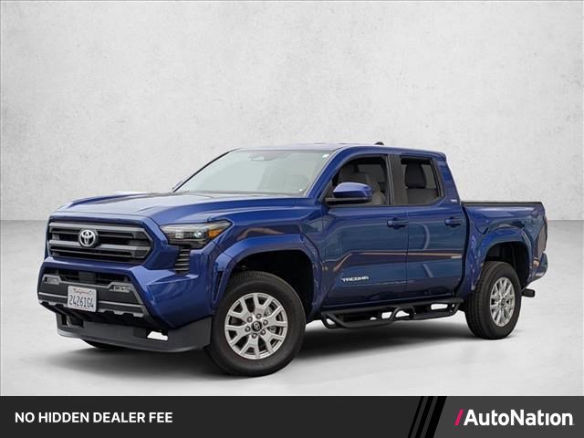 Used 2025 Toyota Tacoma SR5 AWD/4WD image 1