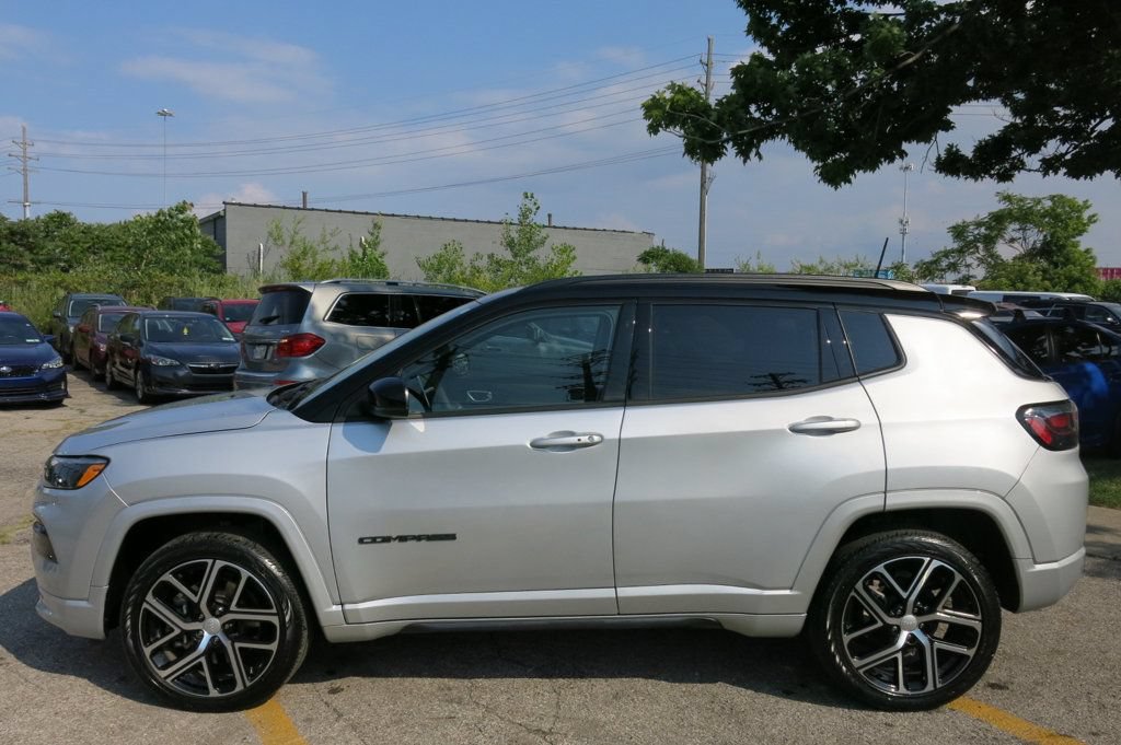 Used 2025 Jeep Compass Limited w/ High Altitude Package AWD/4WD image 6