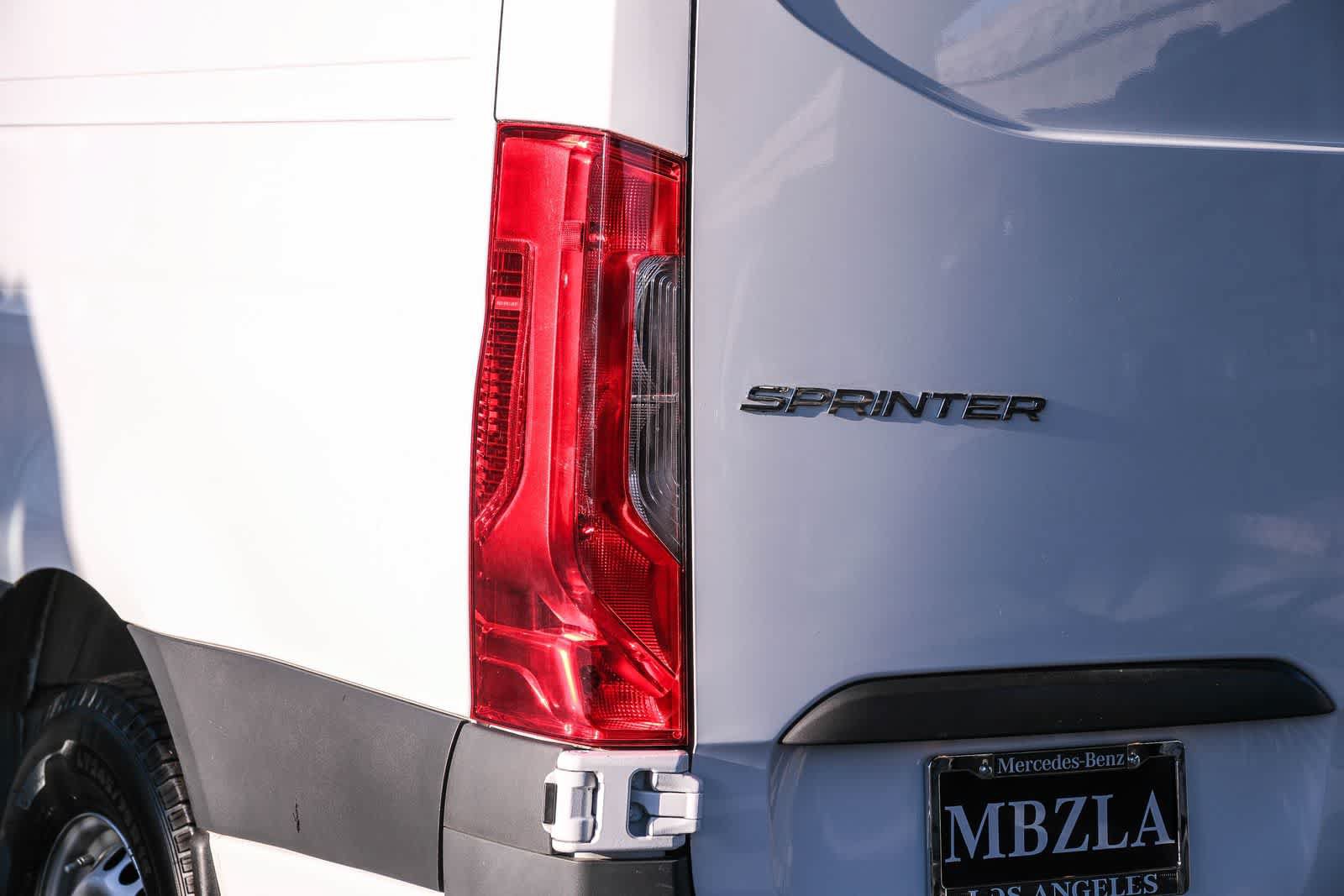 Used 2023 Mercedes-Benz Sprinter 2500 image 7