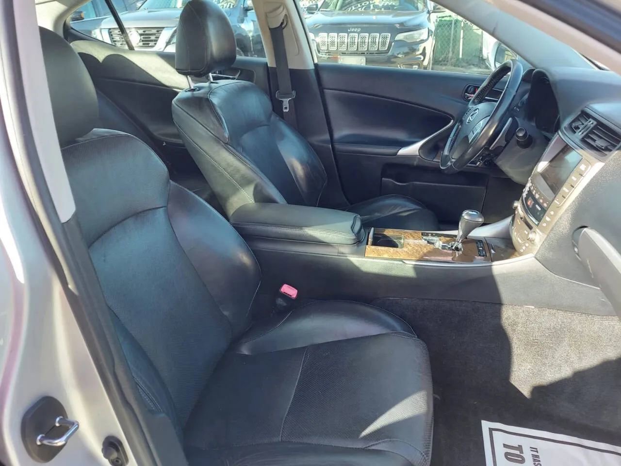 Used 2011 Lexus IS 250 IS 250 Sedan 4D w/ Luxury Plus Value Edition image 18