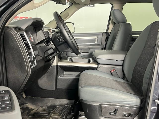 Used 2018 RAM 2500 Big Horn image 25