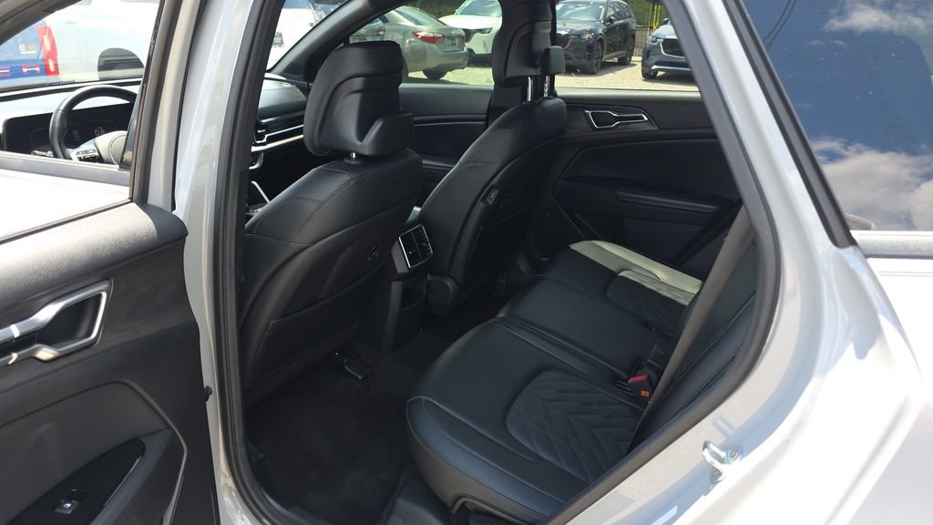 Used 2023 Kia Sportage X-Line w/ X-Line Premium Package AWD/4WD image 23