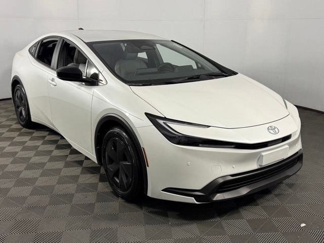 New 2026 Toyota Prius LE