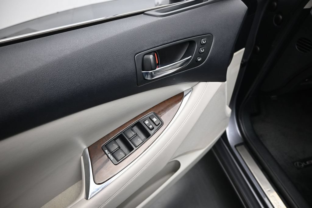 Used 2012 Lexus ES 350 FWD image 10