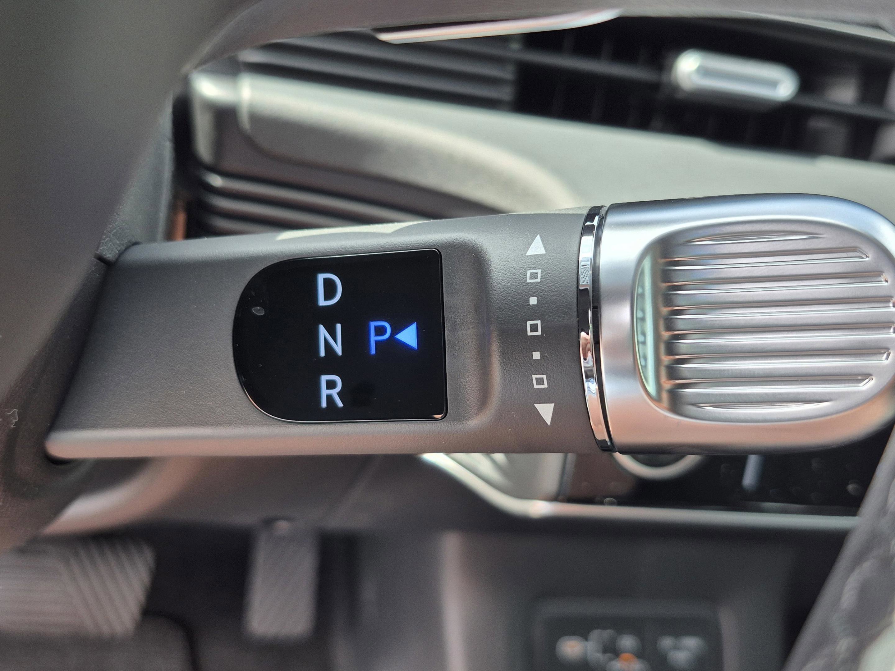 New 2026 Hyundai Ioniq 5 SEL RWD image 32