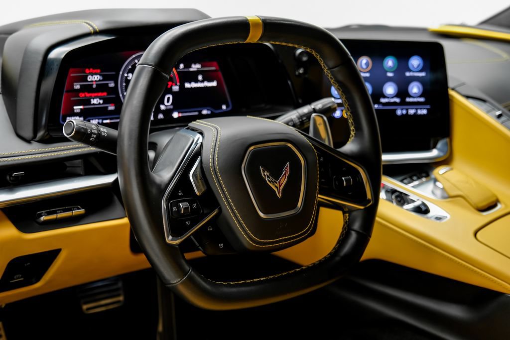 Used 2021 Chevrolet Corvette Stingray Premium Cpe w/ Engine Appearance Package RWD image 18