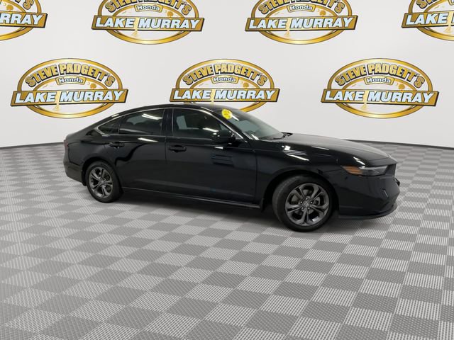 Used 2024 Honda Accord EX image 4