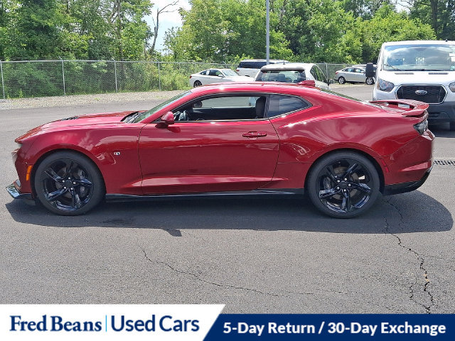 Used 2022 Chevrolet Camaro SS RWD image 9