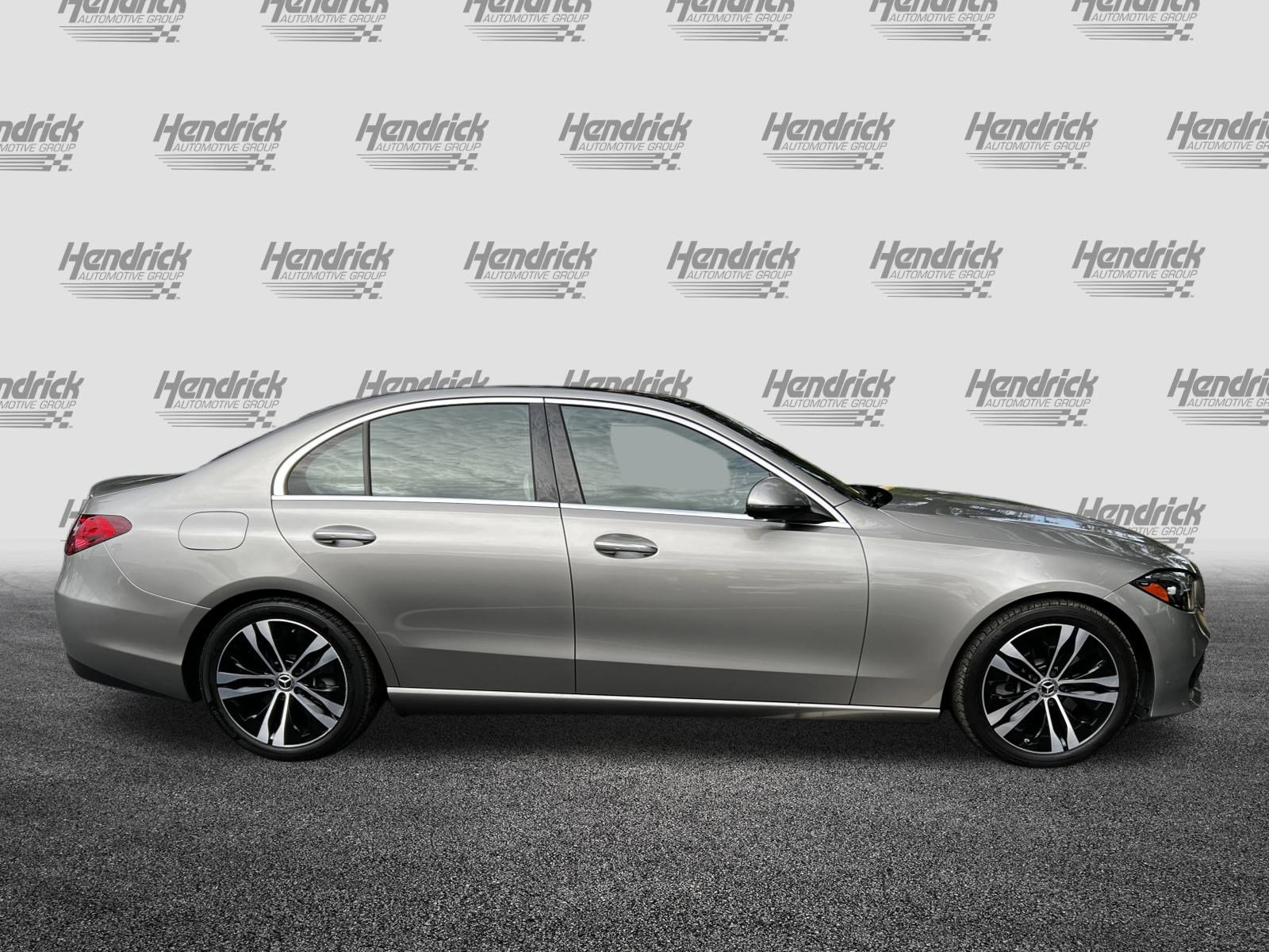 Used 2022 Mercedes-Benz C 300 Sedan image 10