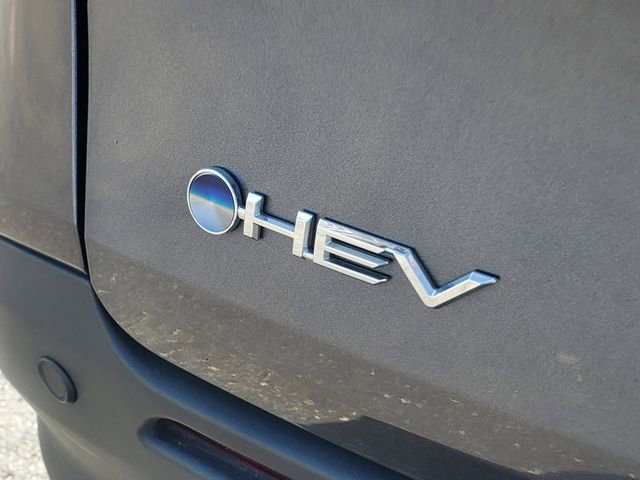 Used 2025 Toyota Sienna XLE FWD image 7