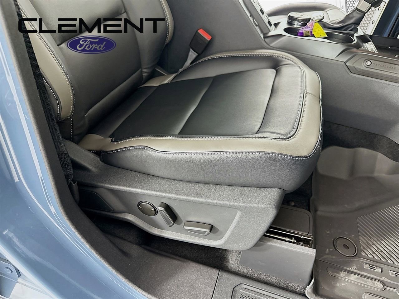 New 2025 Ford Bronco Outer Banks image 32