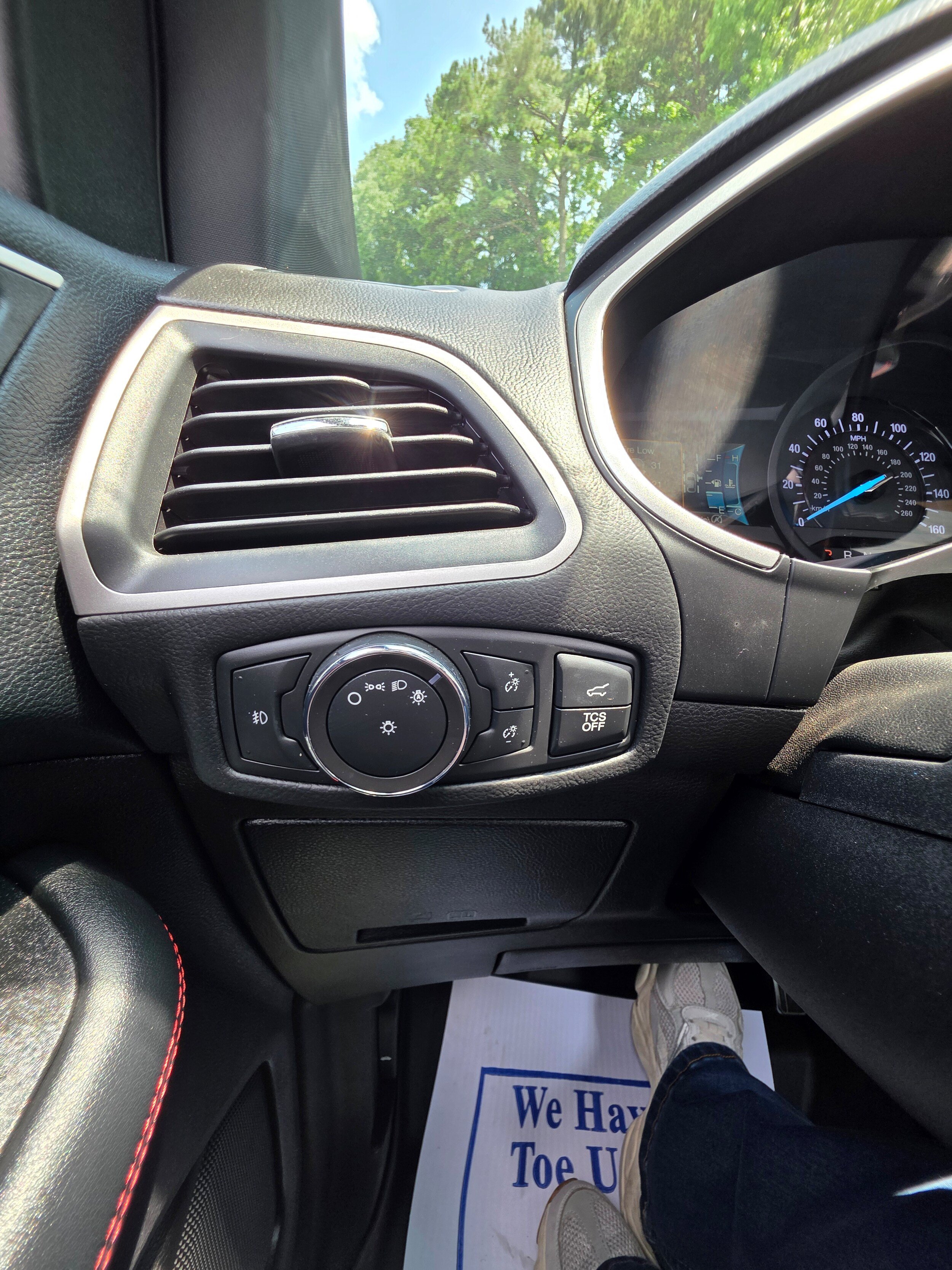 Used 2021 Ford Edge ST-Line FWD image 14