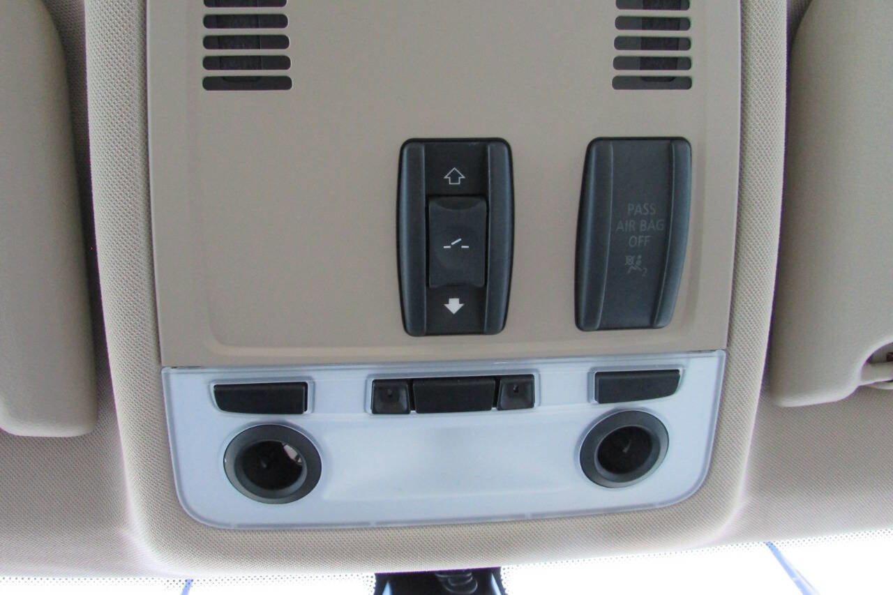 Used 2010 BMW 328i Coupe image 40