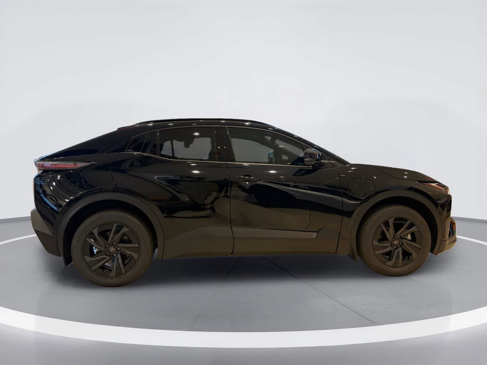 New 2026 Toyota C-HR AWD/4WD image 7