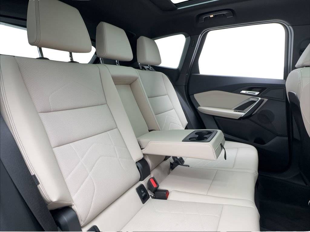 Used 2025 BMW X1 xDrive28i w/ Convenience Package image 24