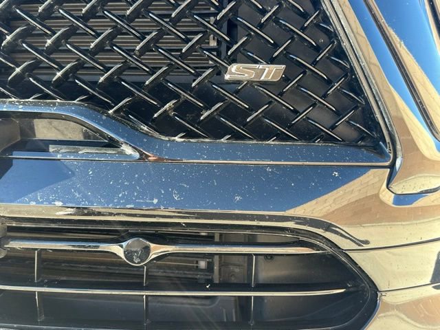 Used 2025 Buick Enclave Sport Touring image 17