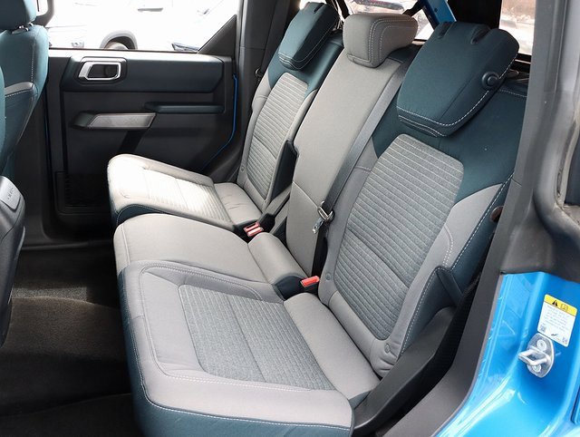 Used 2023 Ford Bronco Outer Banks image 11